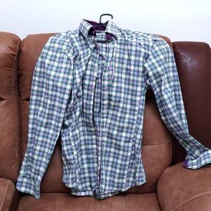 M Men's Dress shirt Green and purple